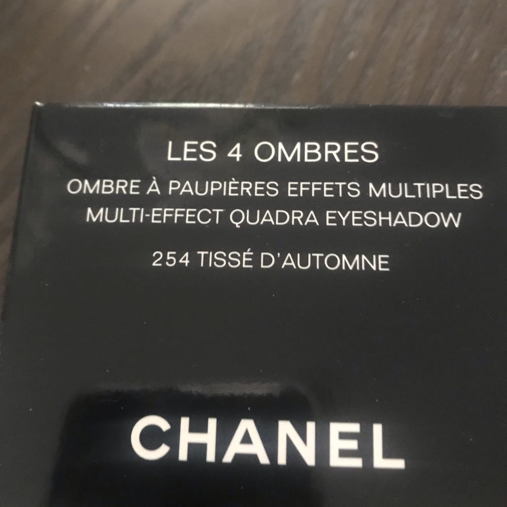 Chanel -Les 4 Ombres 254 Tisse d Automne